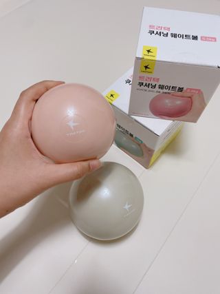 트라택 쿠셔닝 웨이트볼 0.5kg + 1kg SET — 5점을 준 리뷰어가 2022년 5월 올린 사용 사진