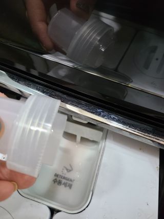 레드루트 유기농 세탁세제 1L 바닐라코튼향 — 5점을 준 리뷰어가 2021년 10월 올린 사용 사진