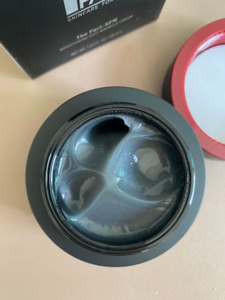 The Fact 더팩트 에스에프엔 브라이트닝 안티 링클 크림 50ml — 5점을 준 리뷰어가 2022년 5월 올린 사용 사진