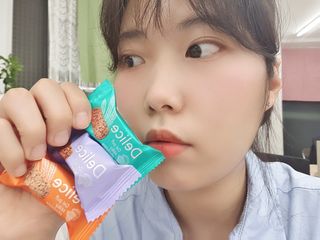 델리스 오트 밀키 초콜릿 바 — 5점을 준 리뷰어가 2022년 5월 올린 사용 사진