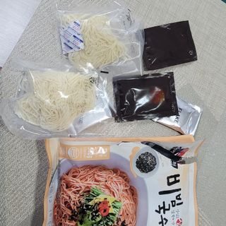 [한면원] 비빔국수 2인분 — 4점을 준 리뷰어가 2022년 8월 올린 사용 사진