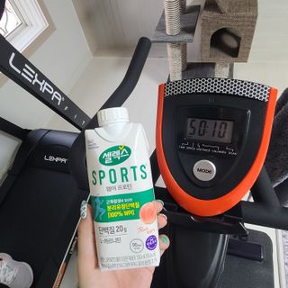 셀렉스스포츠 셀렉스 스포츠 웨이 프로틴 복숭아_ 330ml x 12팩 — 5점을 준 리뷰어가 2021년 10월 올린 사용 사진