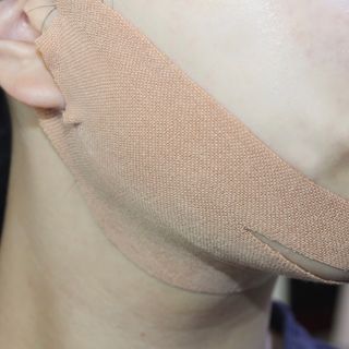 아이디플라코스메틱 아이디 페이스핏 마이너스 밴드 v2 — 4.5점을 준 리뷰어가 2021년 4월 올린 사용 사진