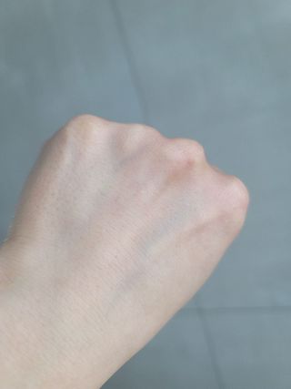 나우_스마트스토어 구매평 [디르] 카사바 하이드레이팅 워터 — 5점을 준 리뷰어가 2025년 4월 올린 사용 사진