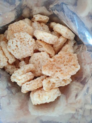 미즈꼬레아 치즈맛 누룽지크리스피 — 5점을 준 리뷰어가 2022년 3월 올린 사용 사진