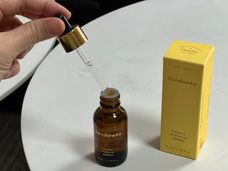 스킨큐어 산다화 비타민c 화이트닝 에센스 30ml — 5점을 준 리뷰어가 2023년 12월 올린 사용 사진