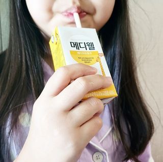 메디웰 페디아드링크 미니 바나나맛 — 3점을 준 리뷰어가 2022년 8월 올린 사용 사진