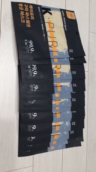 [케이퓨리] 케이퓨리 항균 구리마스크 15매 (대형/중형/키즈) — 5점을 준 리뷰어가 2022년 12월 올린 사용 사진
