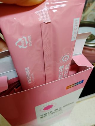 주식회사 얼굴반쪽 [얼굴반쪽 가르시니아 2,800mg] x 14포 1주 젤리 다이어트 보조제 체지방감소 — 5점을 준 리뷰어가 2021년 12월 올린 사용 사진