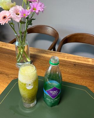 몽베스트 Montbest with Sparkling water Plain 20병 — 5점을 준 리뷰어가 2022년 12월 올린 사용 사진