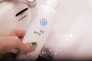 AYU25[아유트웬티파이브]피부 진정, 보습 와일즈 로즈 핸드워시 — 5점을 준 리뷰어가 2021년 3월 올린 사용 사진