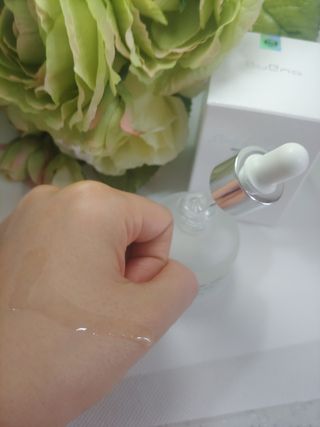 브에노 파리퀸 윌 페이스 오일 — 5점을 준 리뷰어가 2021년 8월 올린 사용 사진