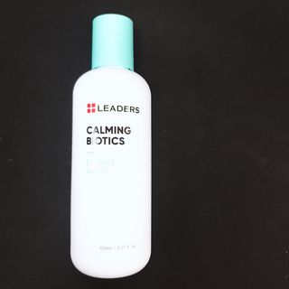 리더스코스메틱 리더스 카밍 바이오틱스 에센스 워터 — 5점을 준 리뷰어가 2021년 4월 올린 사용 사진