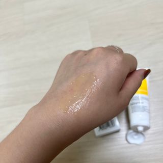 랑벨 비타 에너지 잡티 크림 75ml (피부 속 기미완화크림) — 5점을 준 리뷰어가 2022년 6월 올린 사용 사진