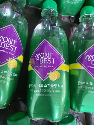 몽베스트 Montbest with Sparkling water Lemon OR Lime 20병(랜덤) — 5점을 준 리뷰어가 2022년 8월 올린 사용 사진