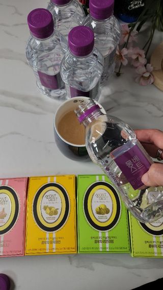 몽베스트 [MONTBEST] 330mL 20병 & 블랜딩 콤부차 달콤 4종 — 5점을 준 리뷰어가 2024년 11월 올린 사용 사진