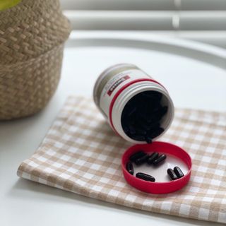 Swisse 스위스 고함량 프로폴리스 2,000mg 210정 — 5점을 준 리뷰어가 2021년 5월 올린 사용 사진