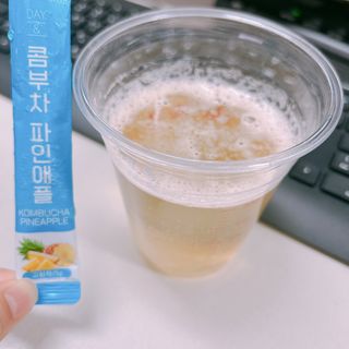 참앤들황토농원 7가지 맛! 탄산 톡톡! 스파클링! 데이앤 콤부차 7종 10포 1박스씩 ★총 7박스★ — 5점을 준 리뷰어가 2023년 1월 올린 사용 사진