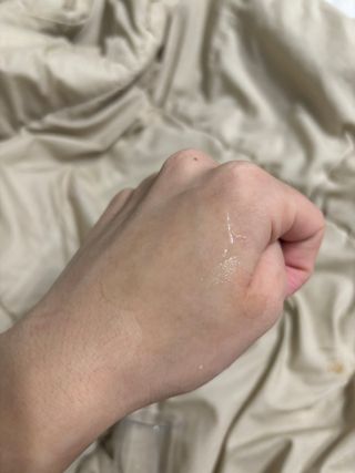 나우 [리브엠] 화해 1등 수분앰플 , 엑소코어 워터풀 텐션 앰플 — 5점을 준 리뷰어가 2024년 11월 올린 사용 사진