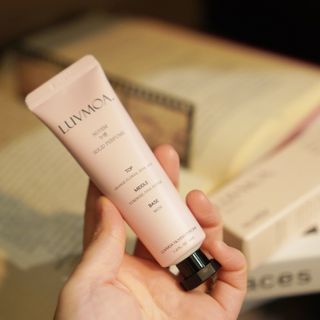 러브모아 향수 고체향수 승무원 고체향수 바르는 향수 니치향수 도손 우드세이지 앤 씨솔트 — 5점을 준 리뷰어가 2022년 12월 올린 사용 사진