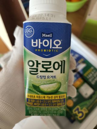LIVE 매일바이오 알로에 드링킹 요거트 — 5점을 준 리뷰어가 2022년 4월 올린 사용 사진