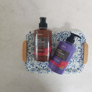 쿤달 [KUNDAL 공식] 프리미엄 헤어 케어 스페셜 세트 샴푸 500ml &amp; 트리트먼트 500ml — 5점을 준 리뷰어가 2021년 3월 올린 사용 사진