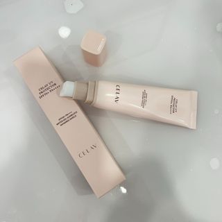 프리마인 선크림만 바꿨을 뿐인데 매일 물 2L챙겨먹고 기초케어 완벽하게 한 물빛피부 완성,셀라브UV프로텍터 — 5점을 준 리뷰어가 2023년 8월 올린 사용 사진