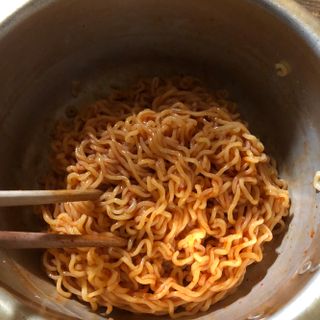 팔도비빔장 시그니처 380g 2개 — 5점을 준 리뷰어가 2022년 2월 올린 사용 사진