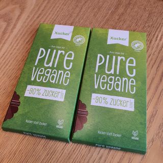 당류2g 자일리톨로 단맛을낸 슈카 퓨어비건 무설탕초콜릿 Xucker vegan 2개입 — 5점을 준 리뷰어가 2021년 4월 올린 사용 사진