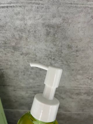 스킨큐어 산다화 순한 클렌징 동백 오일 200ml — 5점을 준 리뷰어가 2023년 4월 올린 사용 사진
