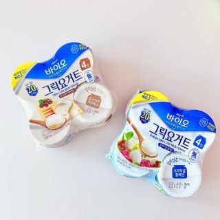 매일바이오 그릭요거트 오리지널 플레인 4개, 로스터리 커피믹스 4개 — 5점을 준 리뷰어가 2021년 12월 올린 사용 사진