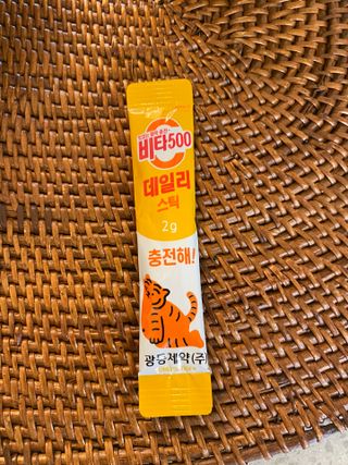 광동생활건강 [광동] 비타 500 데일리 스틱 VB, VC를 함유한 멀티비타민 30포+30포 — 5점을 준 리뷰어가 2022년 7월 올린 사용 사진