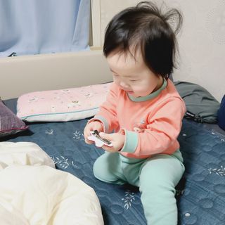 유비맘 캔디팡팡 내의/내복 상하 세트 — 5점을 준 리뷰어가 2021년 3월 올린 사용 사진