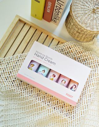 파시 고보습 핸드크림 40ml 5종 기프트 세트 — 5점을 준 리뷰어가 2022년 8월 올린 사용 사진
