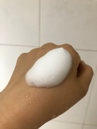 MF프리 [닥터문] 유산균 락토케어 질경초 여성청결제 200ml (폼타입) — 5점을 준 리뷰어가 2022년 6월 올린 사용 사진