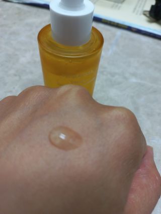 체르엠 스템앤셀 비타민 브라이트닝 에센스 30ml 1개 — 4점을 준 리뷰어가 2021년 11월 올린 사용 사진