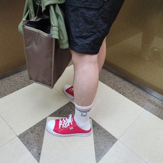 사이즈가 있는 양말 필로이 운동하기 좋은 날!_스포츠 크루 양말 4족 세트_남여 각각 (S,M,L)_컬러 랜덤 발송 — 5점을 준 리뷰어가 2022년 5월 올린 사용 사진
