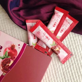 헬스업_쁘띠쁘띠석류콜라겐젤리_20g x 14포 — 5점을 준 리뷰어가 2021년 3월 올린 사용 사진