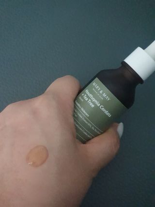 마리엔메이 센서티브 수딩 젤 크림 + 어성초 티트리 추출물 세럼 + 어성초 티트리 모공 클렌징 폼 — 5점을 준 리뷰어가 2021년 10월 올린 사용 사진