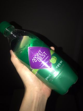 몽베스트 Montbest with Sparkling water Lime20병 — 5점을 준 리뷰어가 2021년 10월 올린 사용 사진