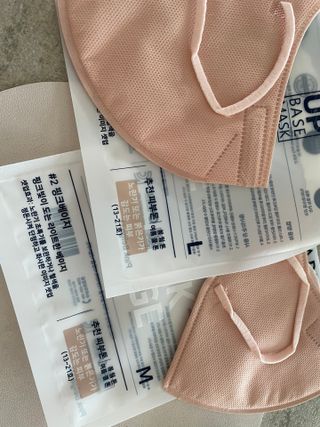 애니가드 셋업메베마스크 (대형 4컬러 + 중형 4컬러) — 5점을 준 리뷰어가 2022년 4월 올린 사용 사진
