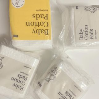 디어엘로디 프리미엄 유기농 유아 솜티슈 40매 3Pack +60매 1Pack 혼합형 — 5점을 준 리뷰어가 2021년 4월 올린 사용 사진