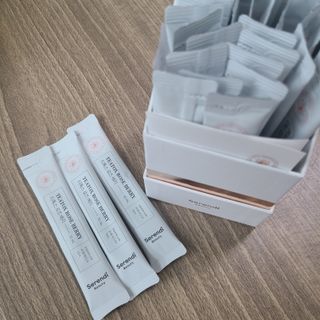 세렌디뷰티_이너뷰티 티톡스 로즈 베리 — 5점을 준 리뷰어가 2021년 5월 올린 사용 사진