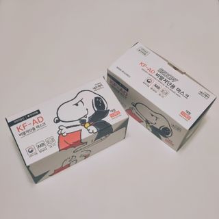 JHWORLD 스누피 마스크 정품 스누피 KF-AD 국내 비말차단 아동용 성인용 일회용 덴탈마스크 50매 — 5점을 준 리뷰어가 2021년 6월 올린 사용 사진