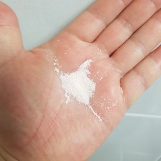 소담스퀘어 상암 [아멍코스메틱] 러뷰 리얼스킨 파룰 효소 파우더 워시 — 5점을 준 리뷰어가 2022년 11월 올린 사용 사진