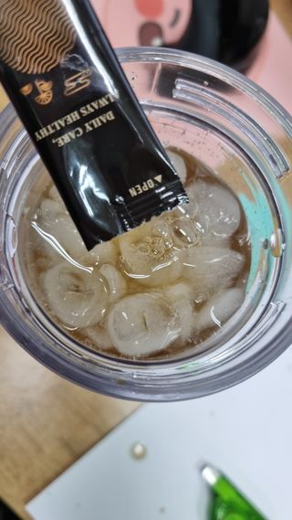 프리마인 자체 기업부설 연구소에서 찾아낸 건강한 수면의 비밀.  슬립토 플러스 30포 — 5점을 준 리뷰어가 2023년 6월 올린 사용 사진