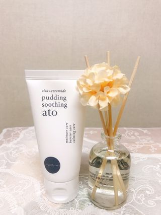 냉장고에 넣어요, 붉은 트러블 피부 다음날 진정되요 [버진팜스 푸딩수딩아토] — 5점을 준 리뷰어가 2021년 8월 올린 사용 사진