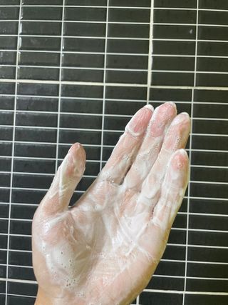 GINGER6 하이드레이팅 진저 워터 폼클렌징 — 5점을 준 리뷰어가 2021년 10월 올린 사용 사진