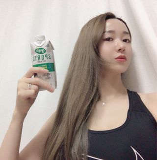 셀렉스스포츠 셀렉스 스포츠 드링크 초콜릿 _ 330ml x 12팩 — 5점을 준 리뷰어가 2021년 11월 올린 사용 사진