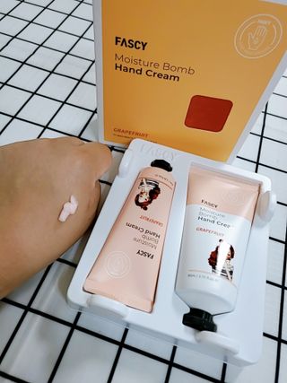 파시 FASCY 高保湿ハンドクリーム40ml+80ml セット — 5점을 준 리뷰어가 2021년 8월 올린 사용 사진